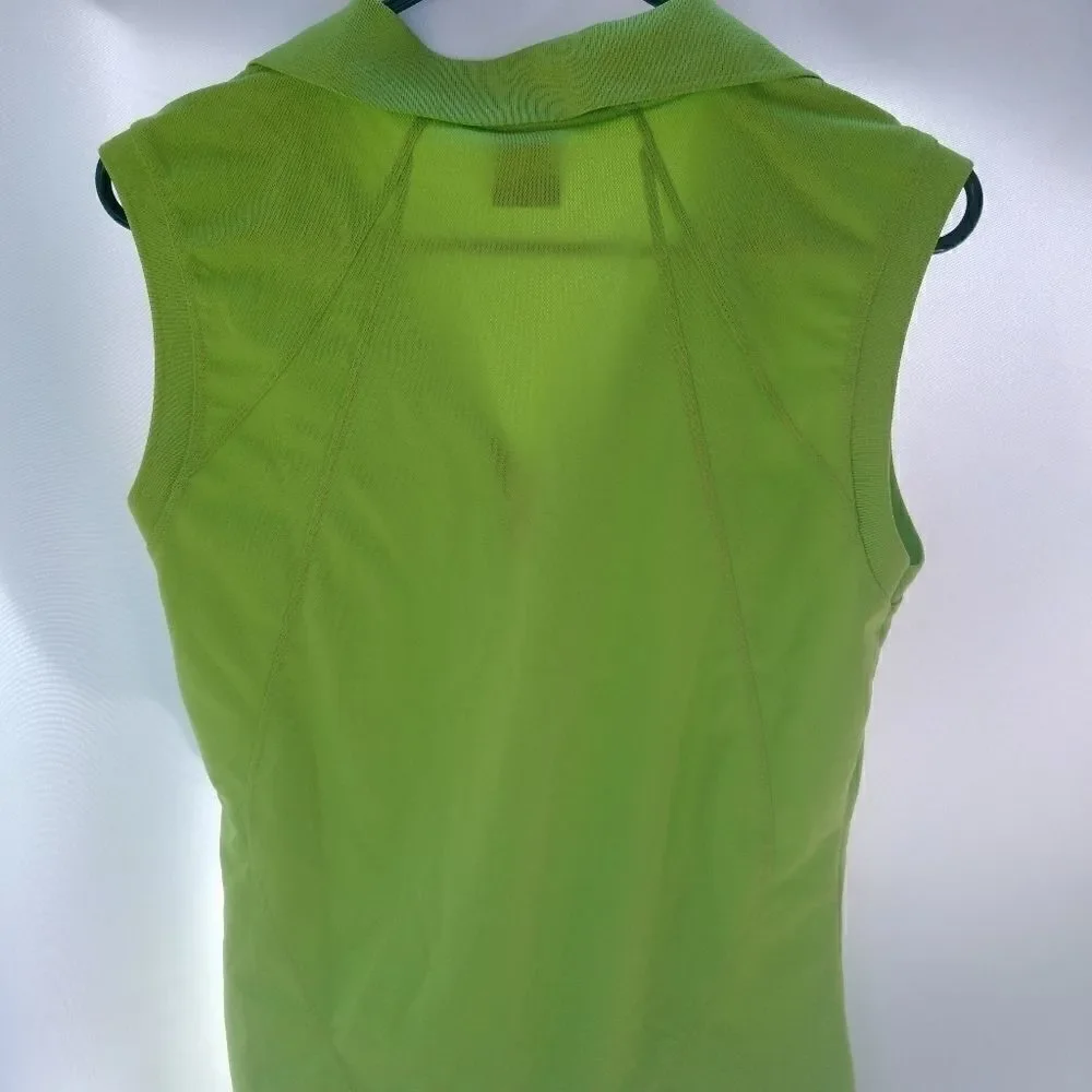 Nike performance top